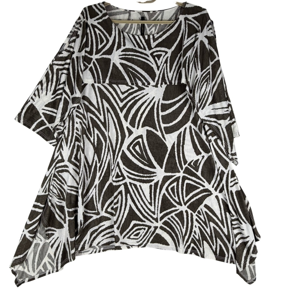IC by Connie K Tunic Top Women Medium (M) Brown White Abstract Cold Shoulder
